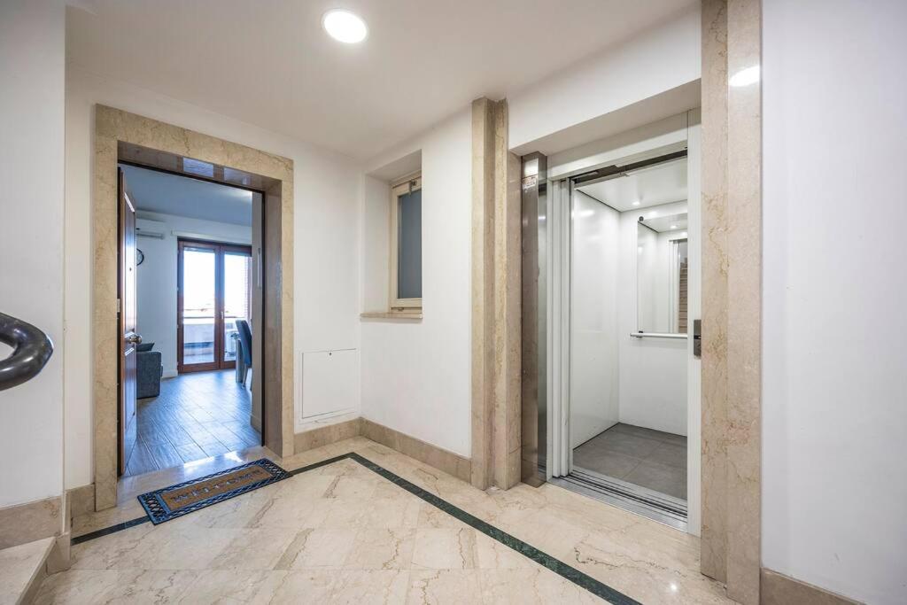 Apartment Roma Relax 2 Con Wifi-Ac-Netflix Exterior photo