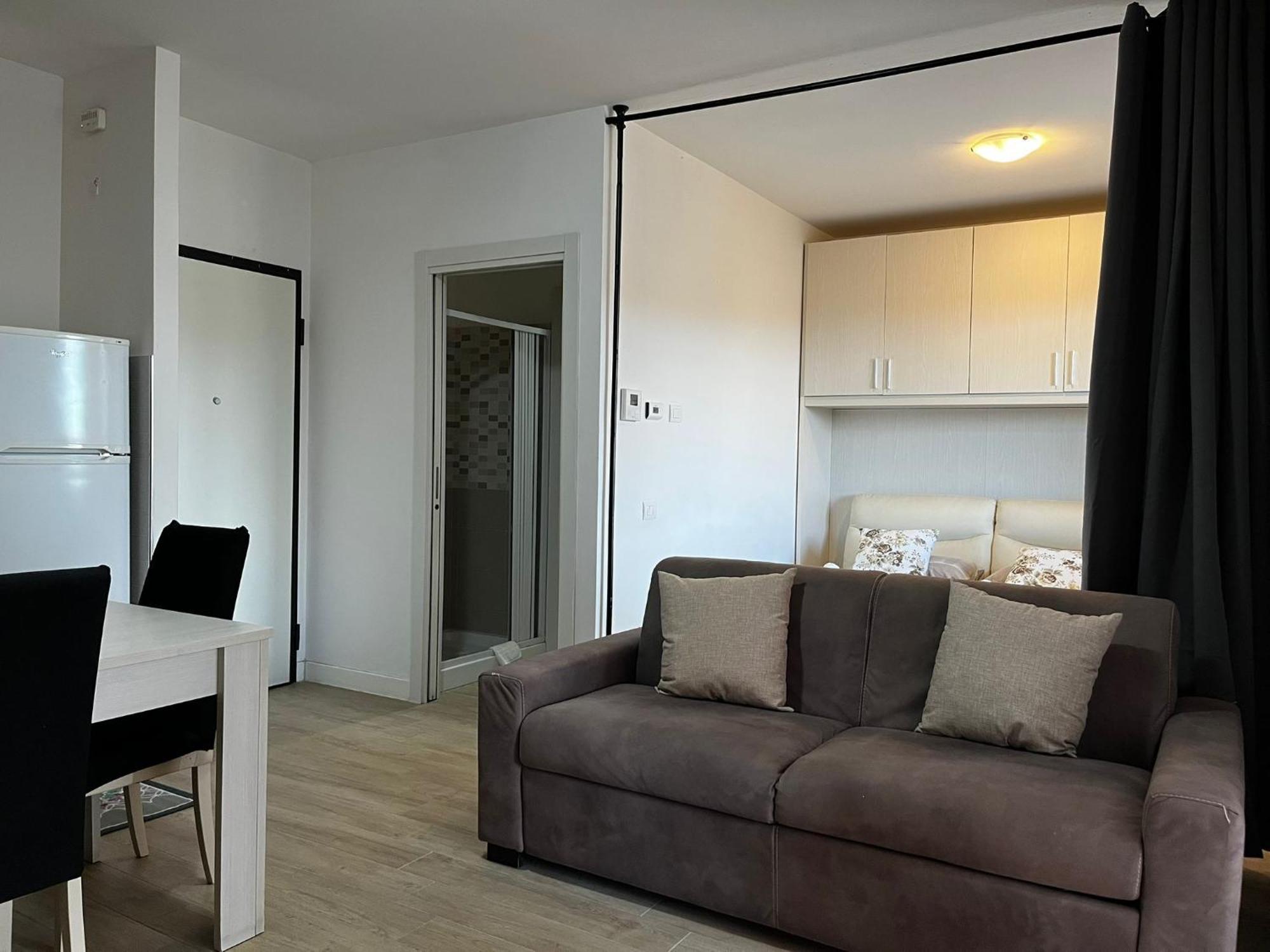 Apartment Roma Relax 2 Con Wifi-Ac-Netflix Exterior photo